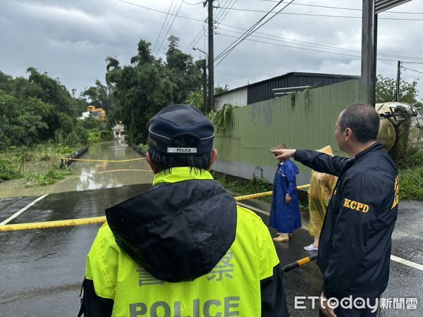 ▲▼高雄3座橋實施封橋。（圖／記者許宥孺翻攝）