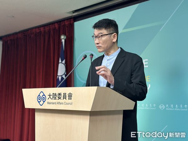 ▲▼陸委會副主委、發言人梁文傑。（圖／記者蔡紹堅攝）