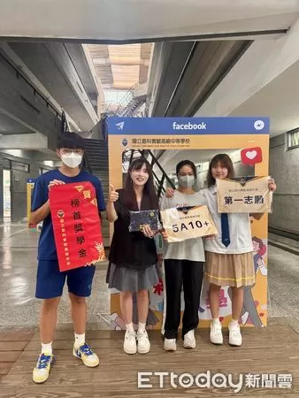 ▲▼    榜首5A10+滿級分學生報到 以嘉科實中為第一志願學校   。（圖／嘉科實中提供）