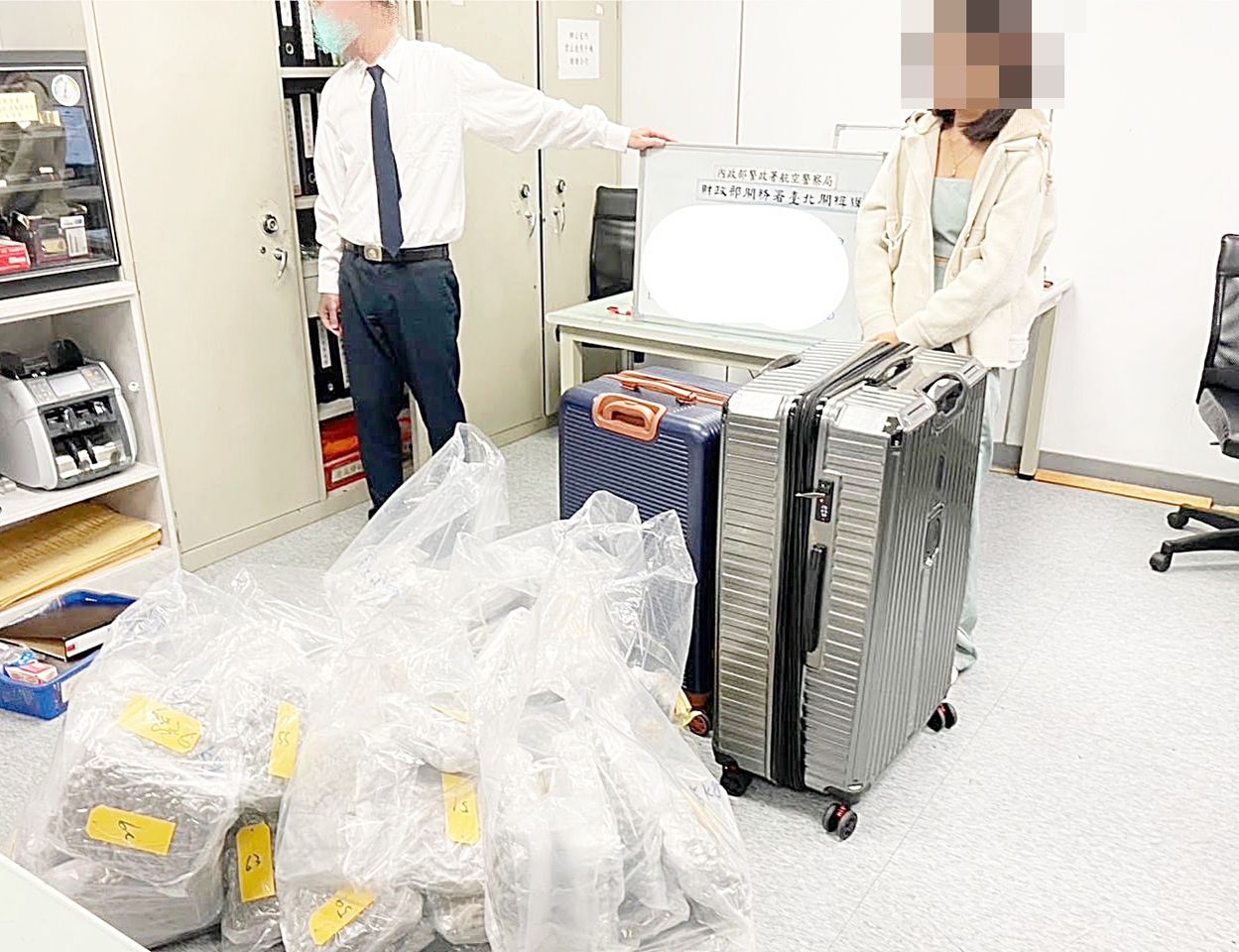 為了11萬泰銖！2行李箱塞滿6000萬大麻　26歲低胸女這下慘了