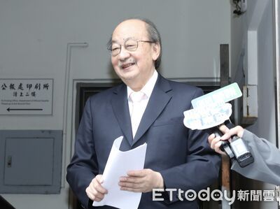 點名柯建銘以少勝多選擇愚蠢戰略 林濁水:不敢檢討怎能記取教訓