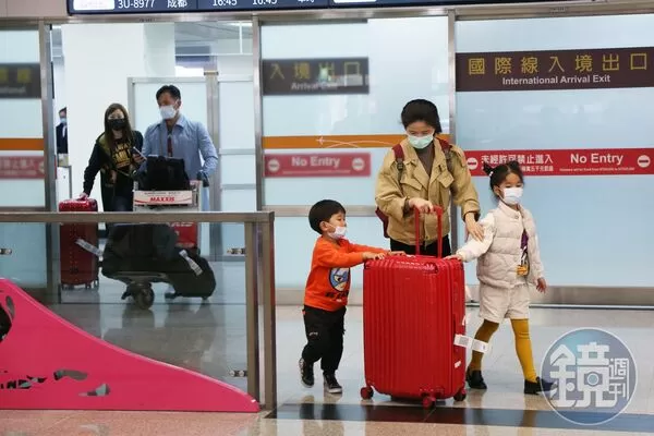 未滿15歲孩童投保旅平險限制多，家長須留意。（示意圖，本刊資料照）