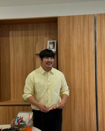 ▲▼KCM。（圖／翻攝自Instagram／kcm_return）