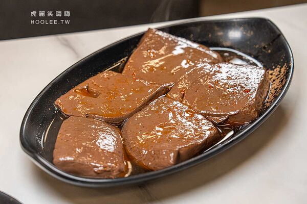 ▲▼鼎星經典火鍋店。（圖／部落客虎麗笑嗨嗨授權提供）