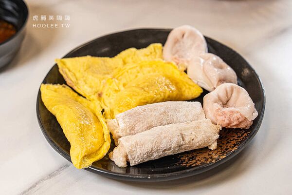 ▲▼鼎星經典火鍋店。（圖／部落客虎麗笑嗨嗨授權提供）