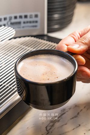 ▲▼鼎星經典火鍋店。（圖／部落客虎麗笑嗨嗨授權提供）