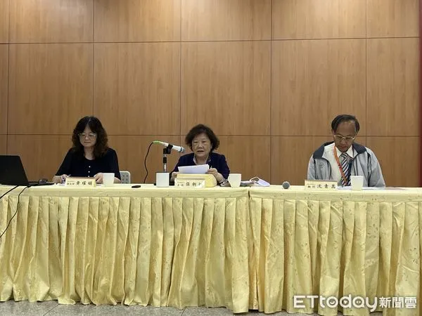 ▲▼分科測驗今天登場，大考中心說明試場狀況。（圖／記者許敏溶攝）