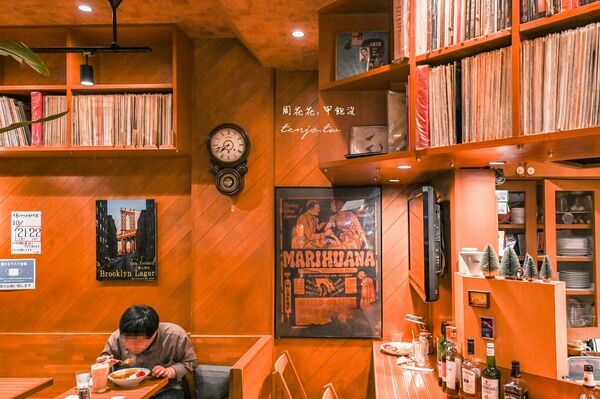 ▲▼JAZZ&COFFEE YURI。（圖／部落客周花花，甲飽沒授權提供）
