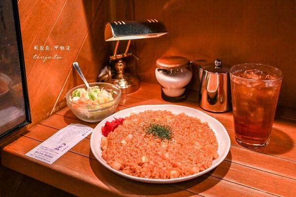▲▼JAZZ&COFFEE YURI。（圖／部落客周花花，甲飽沒授權提供）