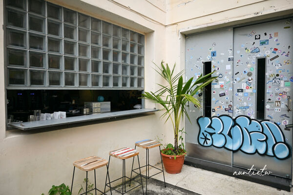 ▲▼酷狗咖啡 KUGO CAFÉ。（圖／部落客水晶安蹄不務正業過生活授權提供）