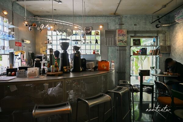 ▲▼酷狗咖啡 KUGO CAFÉ。（圖／部落客水晶安蹄不務正業過生活授權提供）