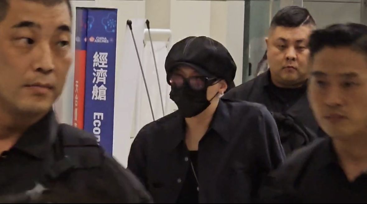 ▲▼GD抵達台灣。（圖／桃園機場記者聯誼會提供）