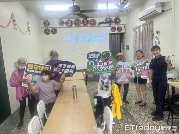 ▲東警交通宣導深化高齡用路安全觀念。（圖／記者楊晨東翻攝）