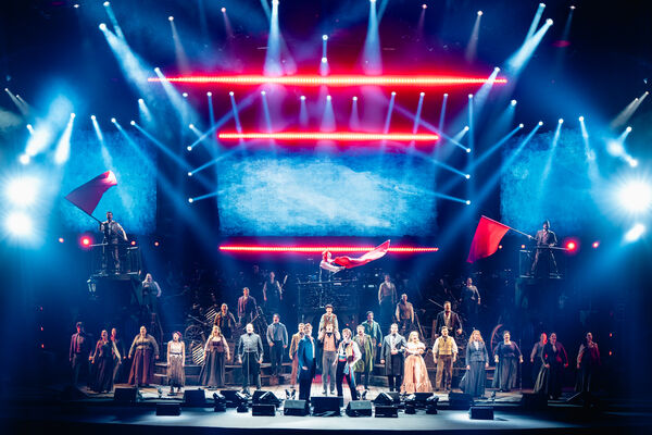 ▲經典音樂劇《悲慘世界》40周年紀念版音樂會前進高雄演出。（圖／寬宏藝術提供）