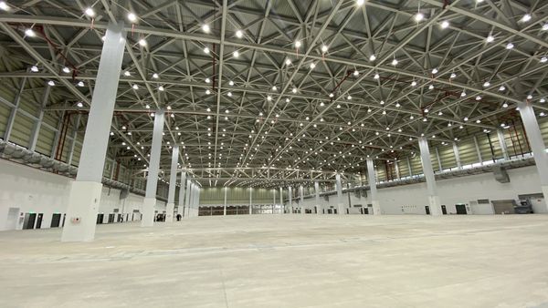 ▲▼國民黨立委楊瓊瓔與貿協、台中市府官員開箱「台中國際會展中心」。（圖／立委楊瓊瓔辦公室提供）