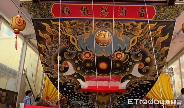 ▲台南民政局長姜淋煌表示，雙方都是百年大廟，這次舉辦的180年王巡醮也是非常不簡單，會居中關切協調，莫讓百年情誼斷送在人為的爭吵。（圖／記者林東良翻攝，下同）