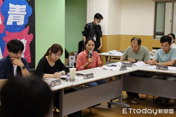 ▲台南市2025年青年審議民主行動計畫正式啟動，局處與業師雙軌輔導團隊落實公共參與。（記者林東良翻攝，下同）