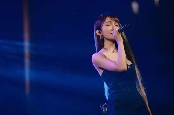 聲林女歌手欠債風暴／獨家！借款30萬元拖欠不還　張若凡「已讀不回」粉絲氣炸