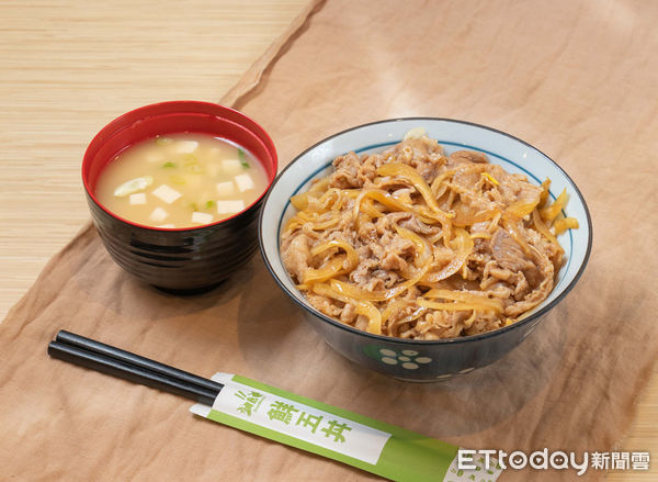▲三商鮮五丼「招牌牛丼」。（圖／三商餐飲提供）