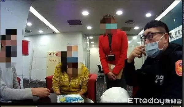 ▲▼警員衝現場遭多元計程車撞飛昏迷，警員表示，他再忙也都笑臉迎人。（圖／翻攝臉書《中山分局波麗士》）