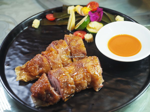 ▲▼蓬萊邨台菜餐廳。（圖／部落客WISELY`s 拍拍照寫寫字授權提供）