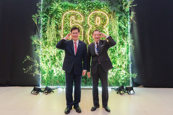 ▲外交部長林佳龍出訪巴拉圭與台灣駐巴拉圭大使韓志正合影。（圖／翻攝自Facebook／林佳龍）