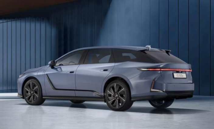 ▲國外釋出逼真LEXUS ES旅行車預想圖，引起車迷熱烈討論。（圖／翻攝自《Theottle》）