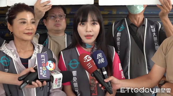 ▲▼民進黨立委林楚茵、黃捷，民進黨議員戴瑋姍。（圖／記者黃國霖攝）