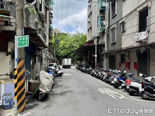 ▲吳男與游男為了巷內畫設人行道持不同意見，在會勘時爆發推擠。（圖／記者陸運陞翻攝）