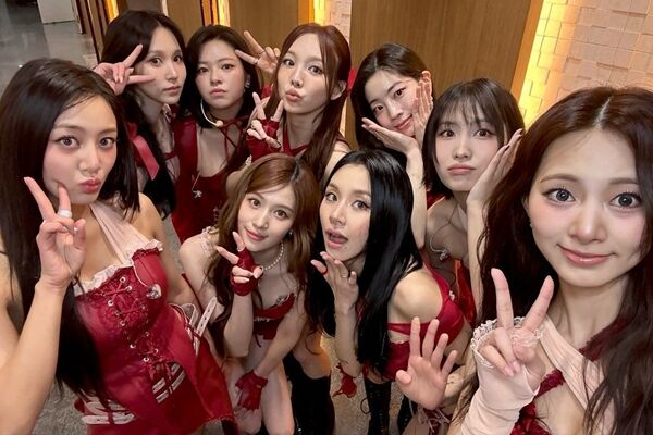 ▲▼TWICE。（圖／翻攝自IG／twicetagram）