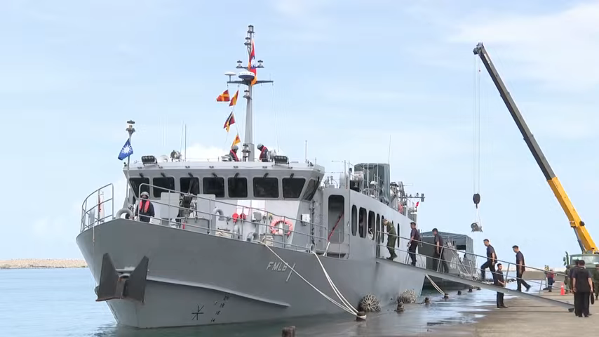 ▼國造快速布雷艇。（圖／翻攝自國防部直播）