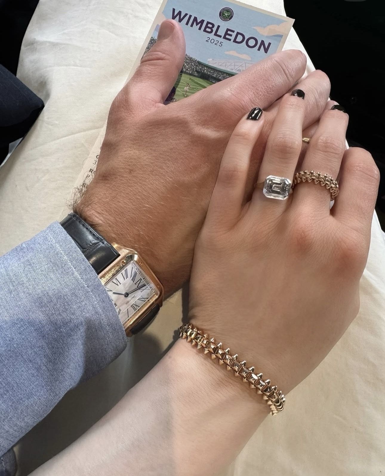 ▲▼Lily Collins           。（圖／翻攝IG）