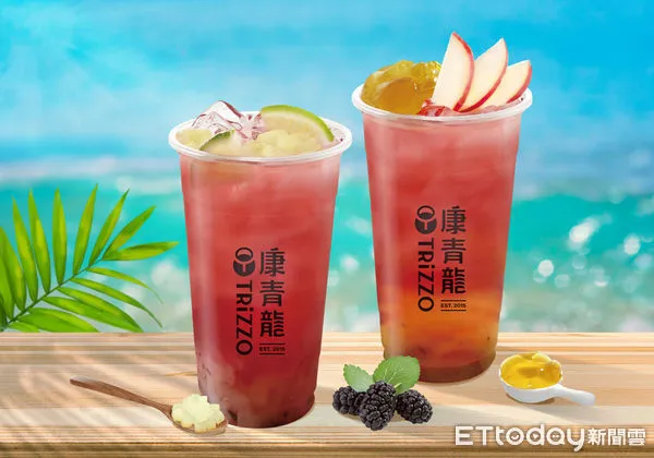 ▲▼康青龍推出全新「桑葚果茶」系列。（圖／康青龍提供）