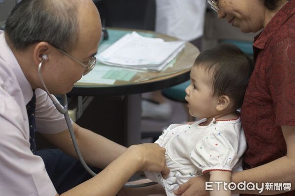 ▲屏基邀請所有曾被卓德松醫師守護的孩子見證愛的奇蹟。（圖／屏基提供）