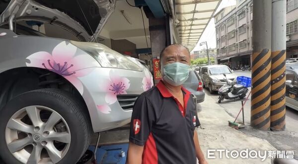 ▲▼高雄電池廠起火點曝光！民眾聞惡臭味恐慌：會不會傷身體？（圖／記者吳世龍翻攝）