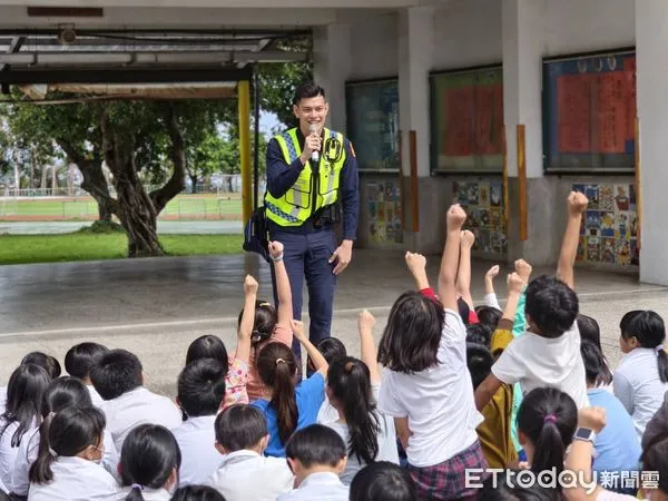 ▲「警界郭富城」吳念橋即將入伍。（圖／記者楊晨東翻攝）