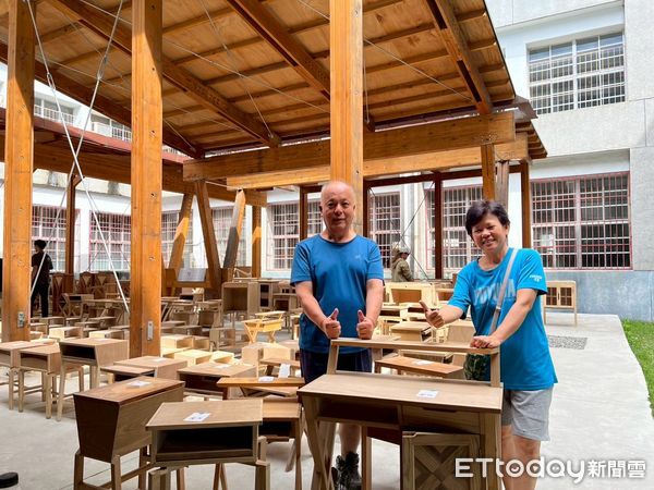 ▲公東高工木工科快閃義賣圓滿落幕。（圖／記者楊晨東翻攝）