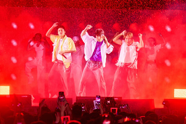 ▲▼5566把歌曲改成電音版。（圖／晴空鳥提供）