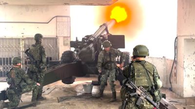 海龍蛙兵增援近岸作戰 馬防部灘岸火殲實彈射擊