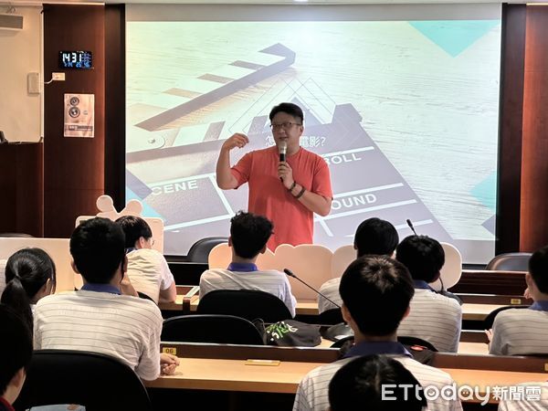 ▲中嘉寬頻吉隆攜手基商航電。（圖／記者郭世賢翻攝）