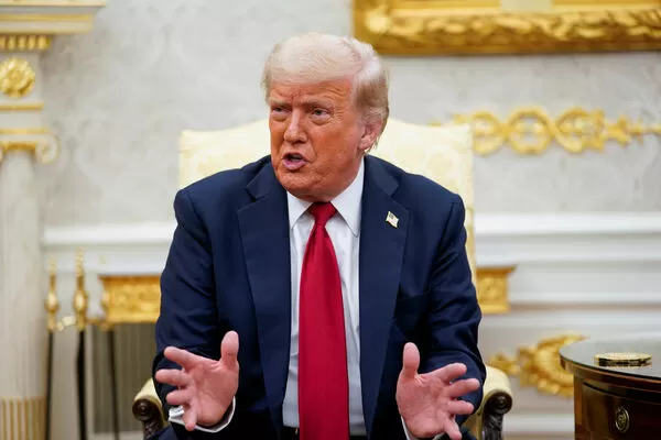 ▲▼美國總統川普14日在白宮會晤北約秘書長呂特（Mark Rutte）。（圖／路透）