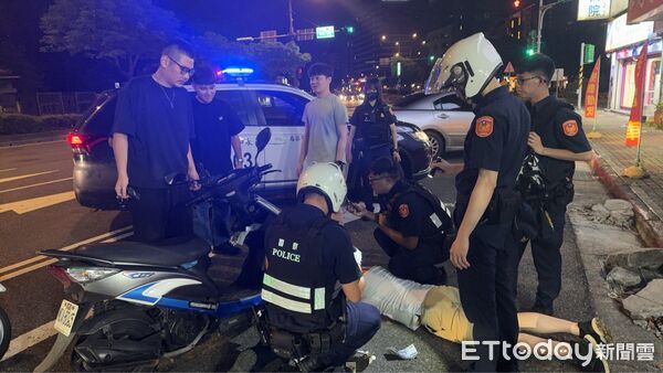 ▲▼洪男被攔截圍捕壓制，起獲贓款、犯案工具及毒品吸食器             。（圖／記者陳以昇翻攝）