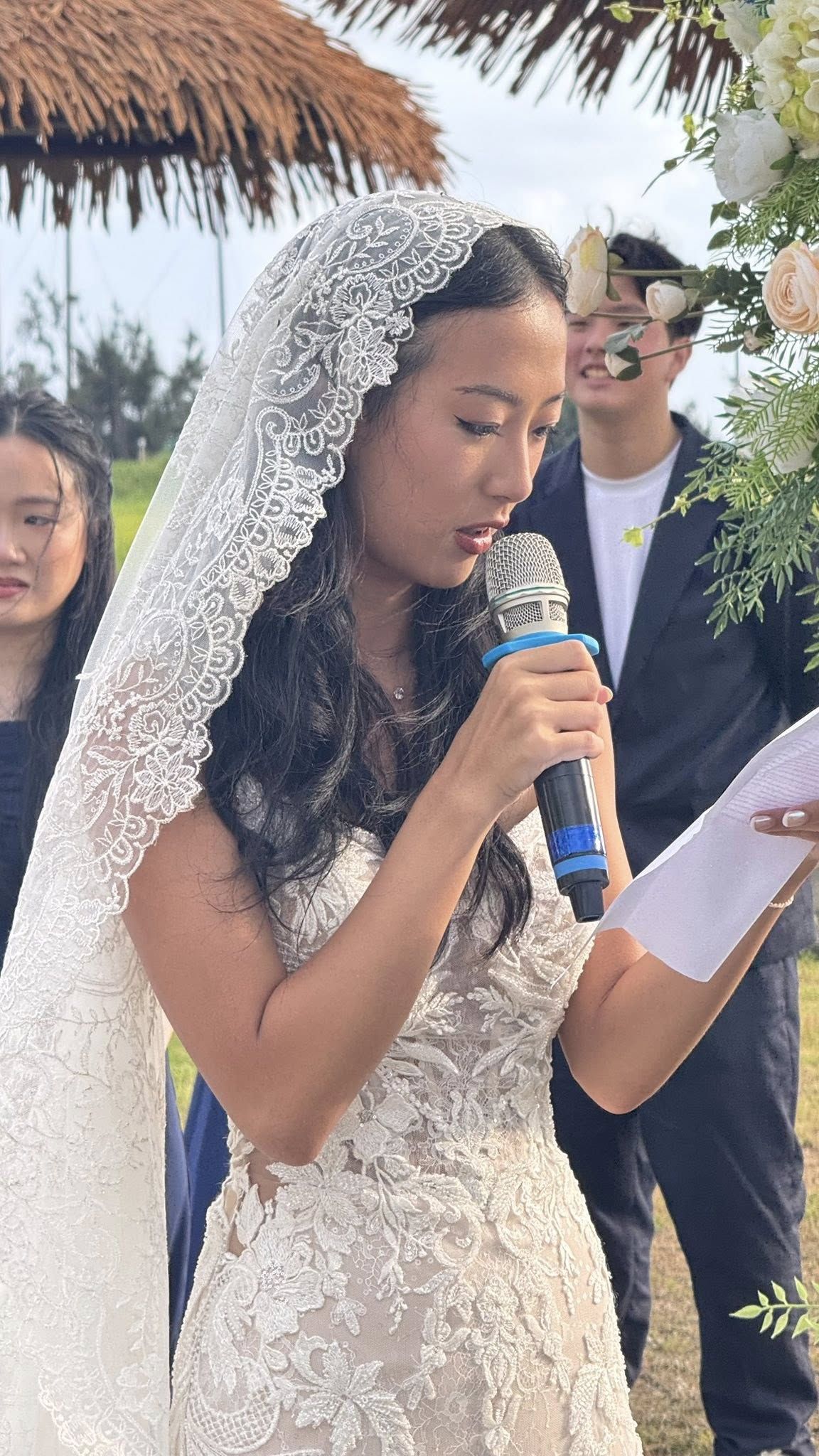 ▲蔡岳勳20歲愛女結婚，于小惠開心發文。（圖／翻攝自臉書）
