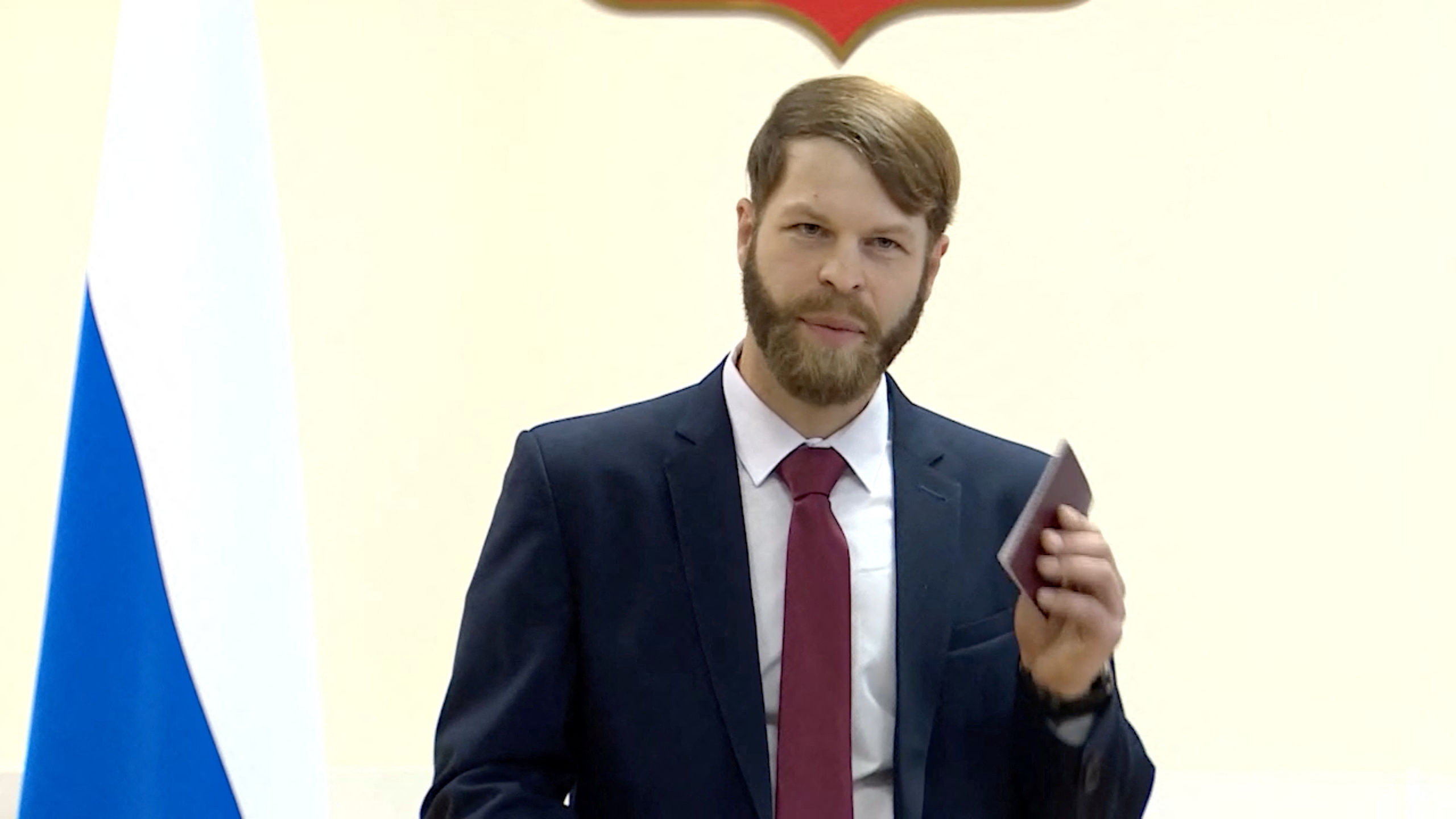 ▲▼背叛烏克蘭人並興奮為俄羅斯效忠的美國公民馬汀戴爾（Daniel Martindale），近日正式入籍俄羅斯。（圖／路透）