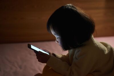 短影音中毒?一滑就停不下來 專家揭「抖音腦」背後科學真相