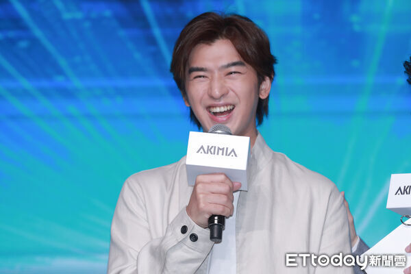 ▲▼陳柏霖代言MIT首創微電保養功效型護膚品牌《AKIMIA》。（圖／記者周宸亘攝）
