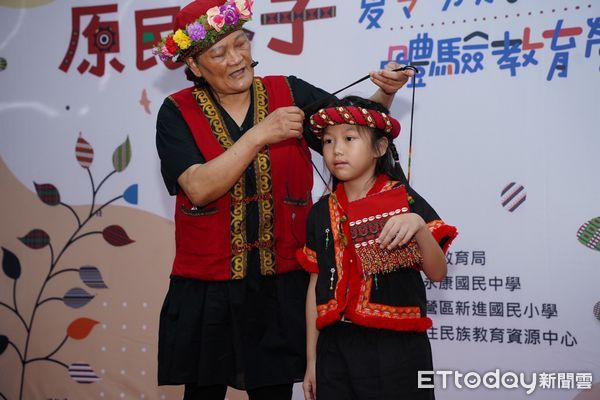 ▲台南市原民小子夏令營15日於永康國中啟動，超過百名學生參與沉浸式族語學習。（記者林東良翻攝，下同）