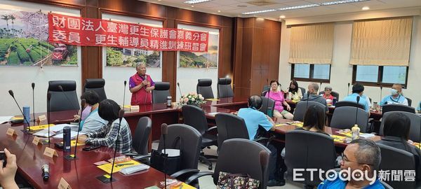 ▲▼ 嘉義地檢署參與嘉義更生保護會輔導員教育訓練，檢察長親授識詐、反毒、懂輔導，拉更生人一把   。（圖／嘉義地檢署提供）