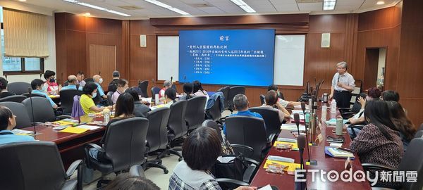 ▲▼ 嘉義地檢署參與嘉義更生保護會輔導員教育訓練，檢察長親授識詐、反毒、懂輔導，拉更生人一把   。（圖／嘉義地檢署提供）