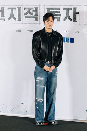 ▲▼ 《全知讀者視角》5位主角李敏鎬、安孝燮、Nana、蔡秀彬、申承浩與導演金秉佑15日出席活動。（圖／采昌提供）